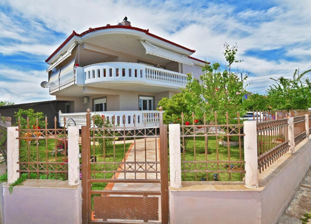 Villa Vangelis Nea Plagia Exterior photo