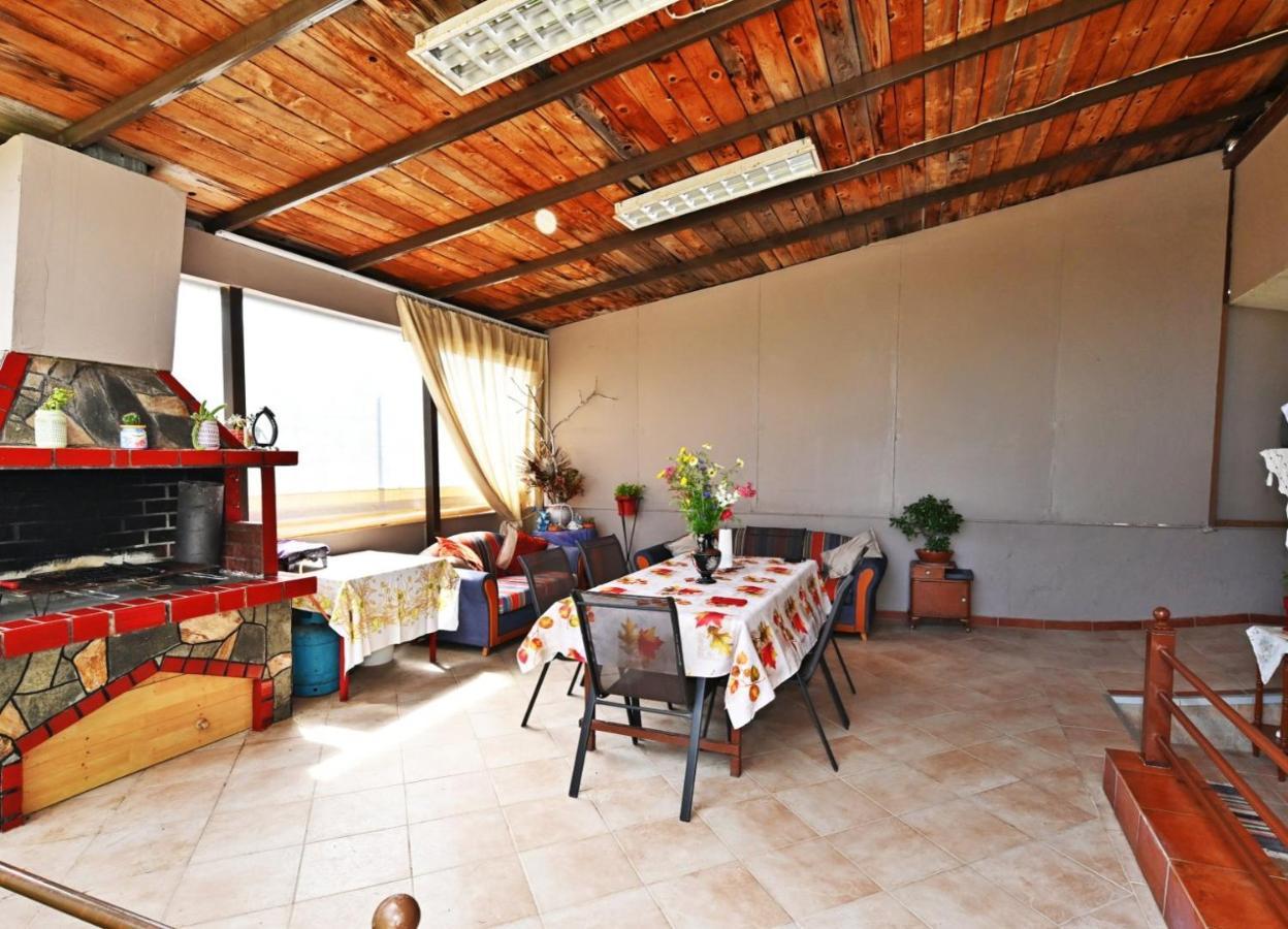 Villa Vangelis Nea Plagia Exterior photo