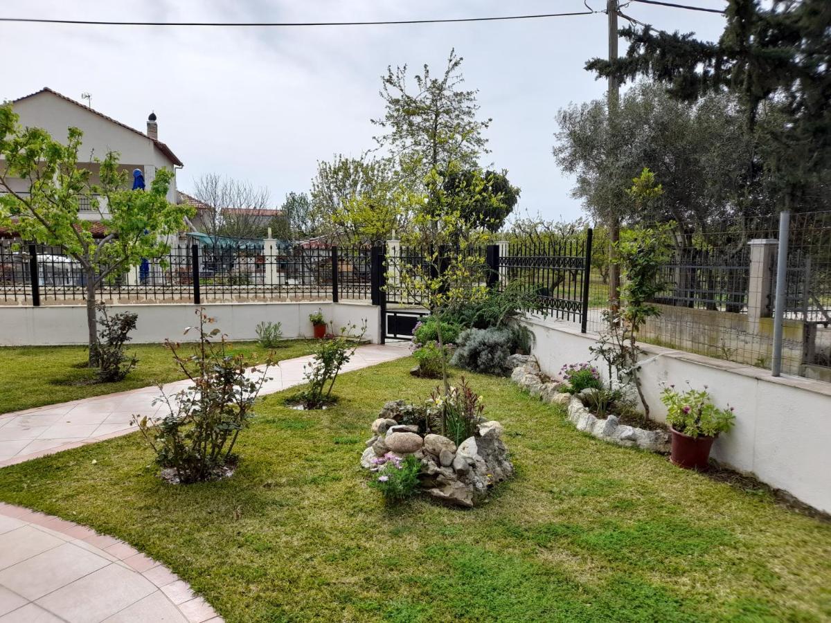 Villa Vangelis Nea Plagia Exterior photo
